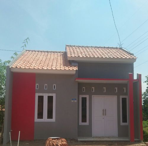 foto tampak rumah tipe 36/72 perumahan Griya Lebo Permai 2