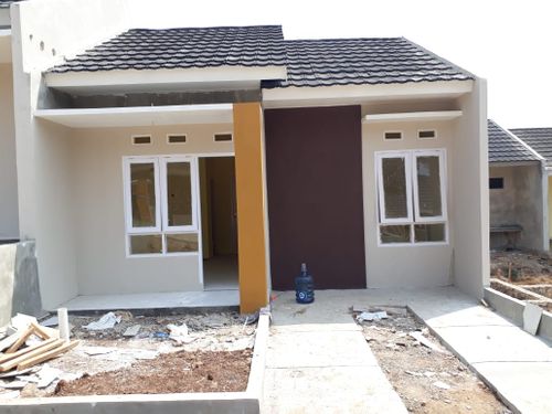 foto tampak rumah tipe 30/66 perumahan PESONA KEBONJERUK
