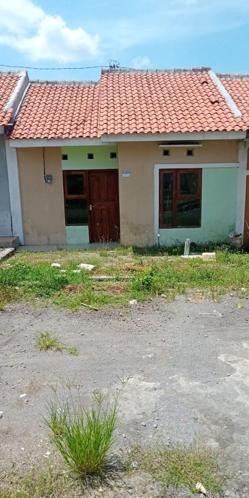 foto tampak rumah tipe 32/62 perumahan GRIYA ALAM ASRI