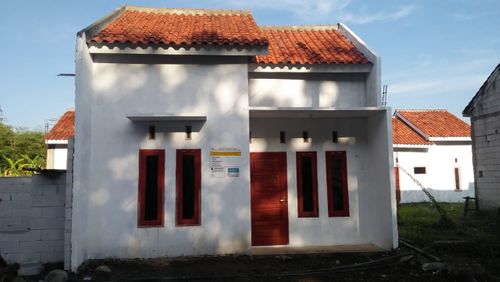 foto tampak rumah tipe 36/60 perumahan Perumahan purnajaya