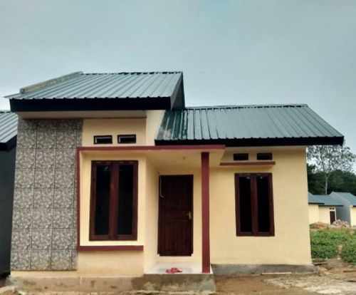 foto tampak rumah tipe 36/96 perumahan PUUWATU RESINDENCE
