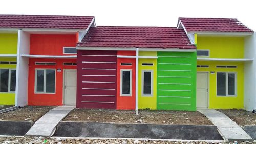 foto tampak rumah tipe 27/60 perumahan Permata Ciujung