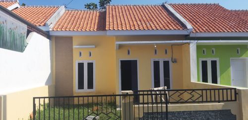 foto tampak rumah tipe 36/60 perumahan Graha Pabean Asri