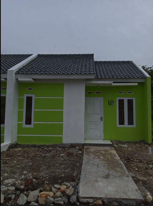 foto tampak rumah tipe 27 perumahan PESONA TAMBONG WETAN