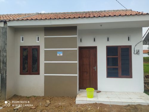 foto tampak rumah tipe 30/60 perumahan Griya Naera asri