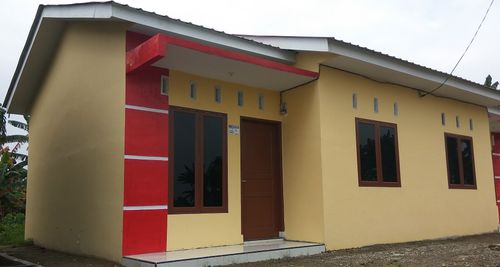 foto tampak rumah tipe 36/80.5 perumahan GRIYA NAFISA 5
