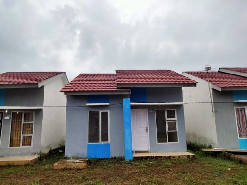 foto tampak rumah tipe 36/96 perumahan SURYA AKBAR 10 TAHAP 3