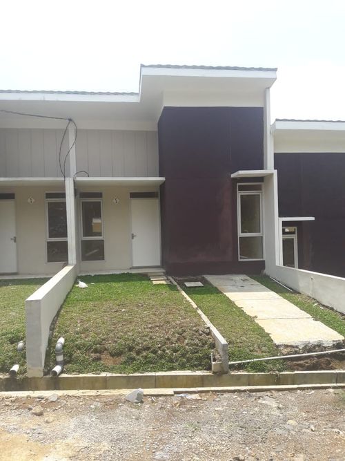 foto tampak rumah tipe 30/60 perumahan Mega Nirwana Brebes
