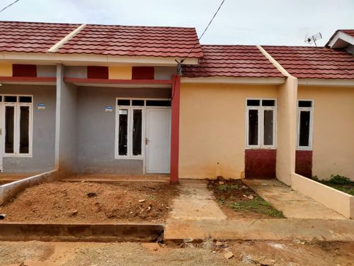 foto tampak rumah tipe I perumahan SALAGEDANG REGENCY