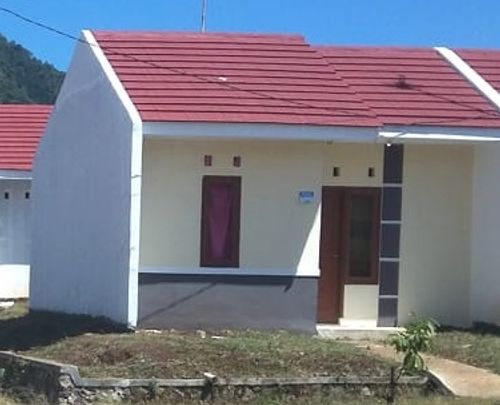 foto tampak rumah tipe 29 Tahap 2 perumahan AMBAR TANJUNGSARI RESIDENCE