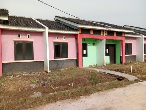 foto tampak rumah tipe 36/60 perumahan TAMAN PERMATA INDAH