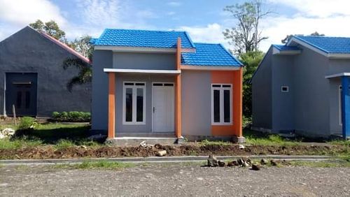 foto tampak rumah tipe 36 perumahan Rafflesia Residence