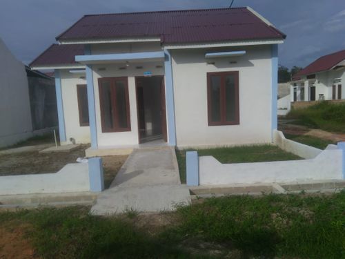 foto tampak rumah tipe 36/120 perumahan Mutiara Putri Siak