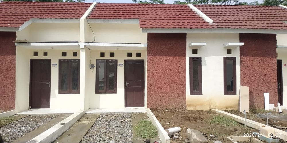 foto tampak rumah tipe 30/60 perumahan Rajawali Land
