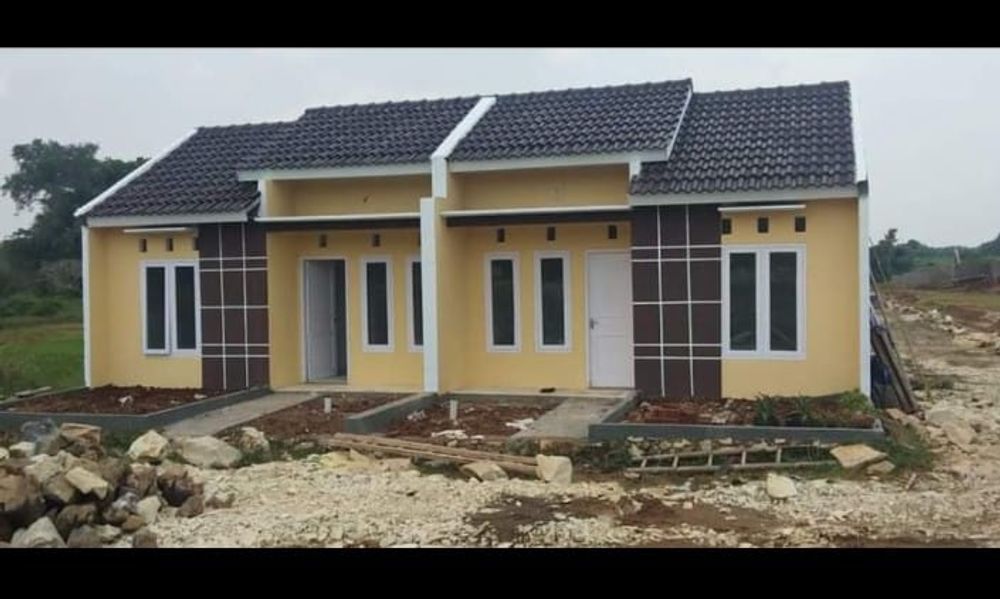 foto tampak rumah tipe 30/70 perumahan Griya arjuna kejuden