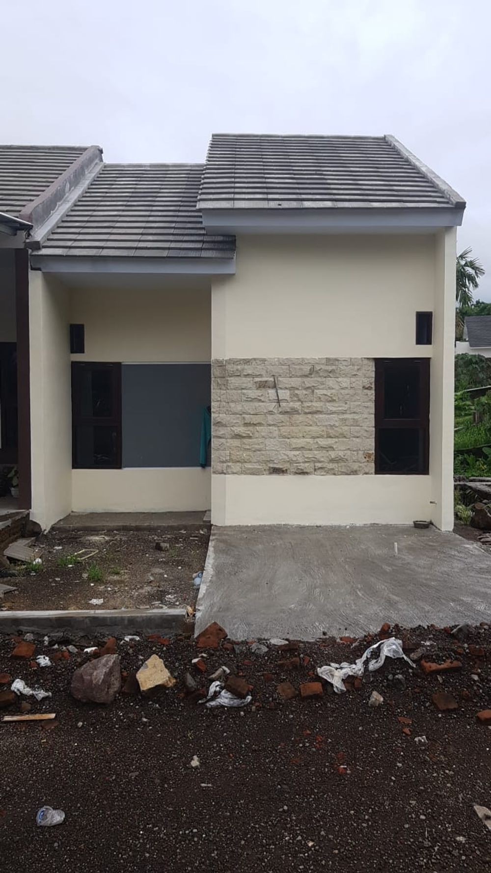 foto tampak rumah tipe Subsidi perumahan VILLA BINTARO ASRI