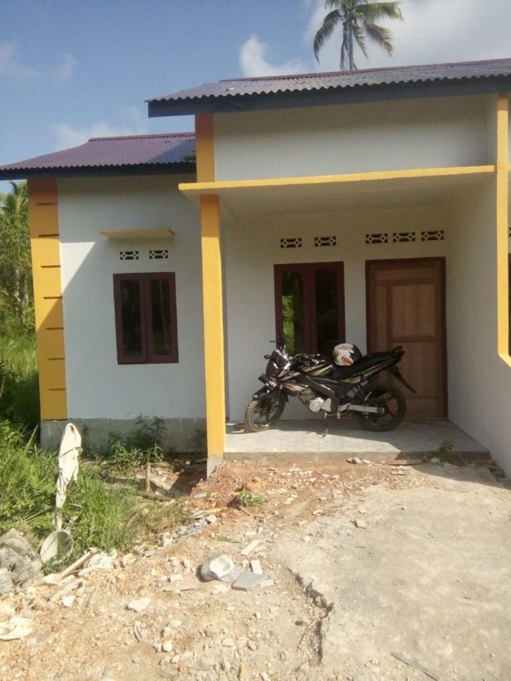 foto tampak rumah tipe 45 perumahan PINYUH PERSADA PERMAI