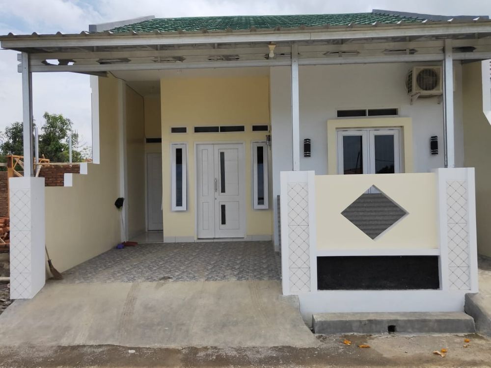 foto tampak rumah tipe 36/60 perumahan Griya Abdi Karya