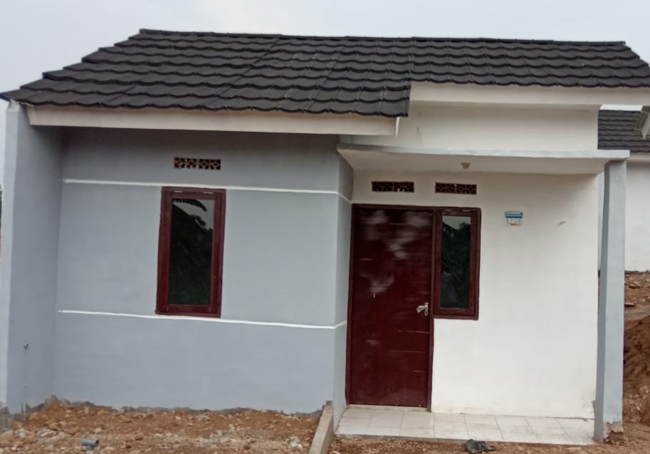 foto tampak rumah tipe 22/60 perumahan PURI LAVENDER 2