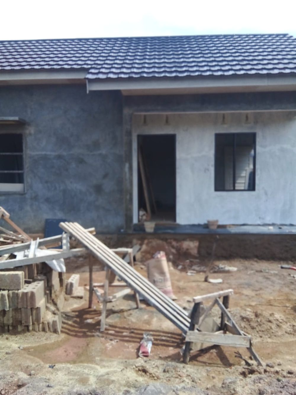foto tampak rumah tipe 36 perumahan SANDAGA DAENG SUGANDA