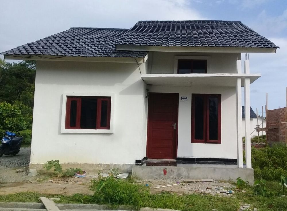 foto tampak rumah tipe 30 perumahan GRIYA NOVA INDAH LAPANG