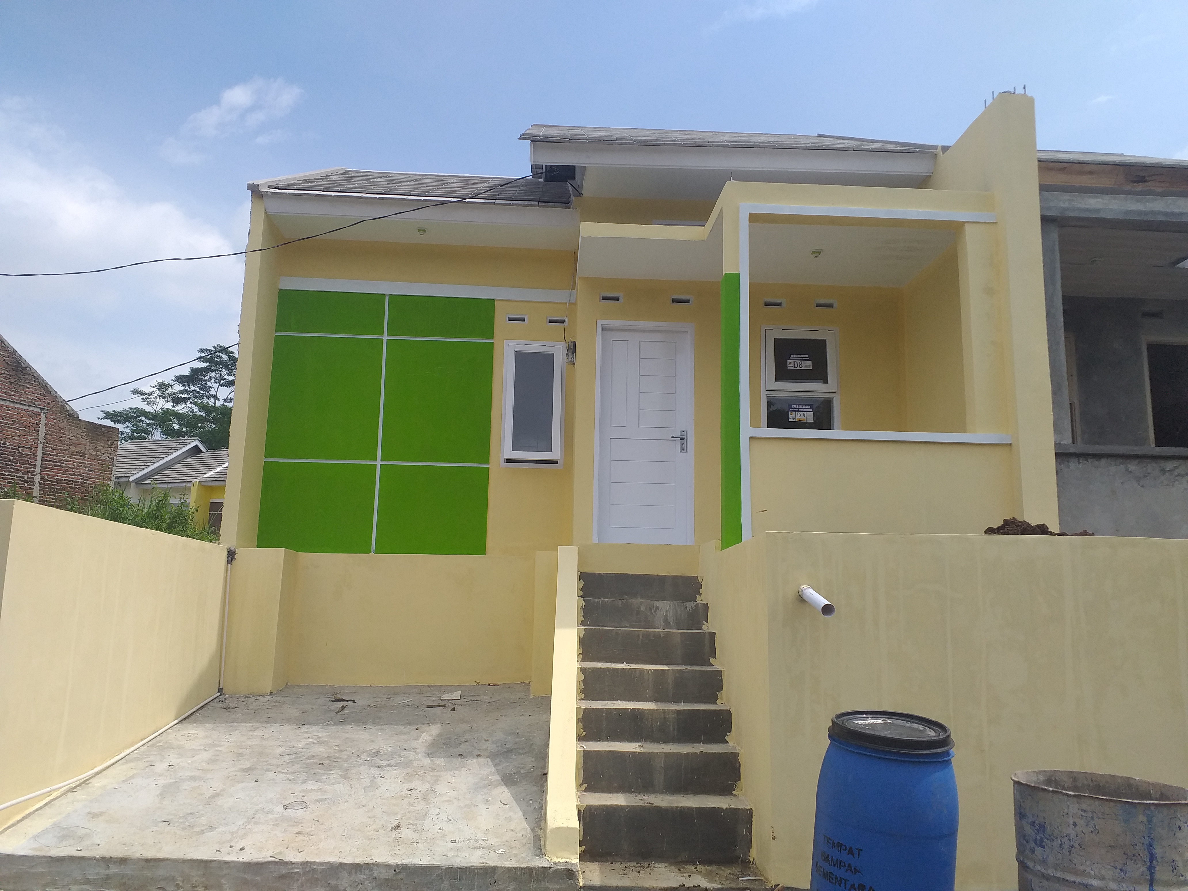 foto tampak rumah tipe 36/72 perumahan GRAND HOUSE RESIDENCE CLUSTER AS-SALAAM