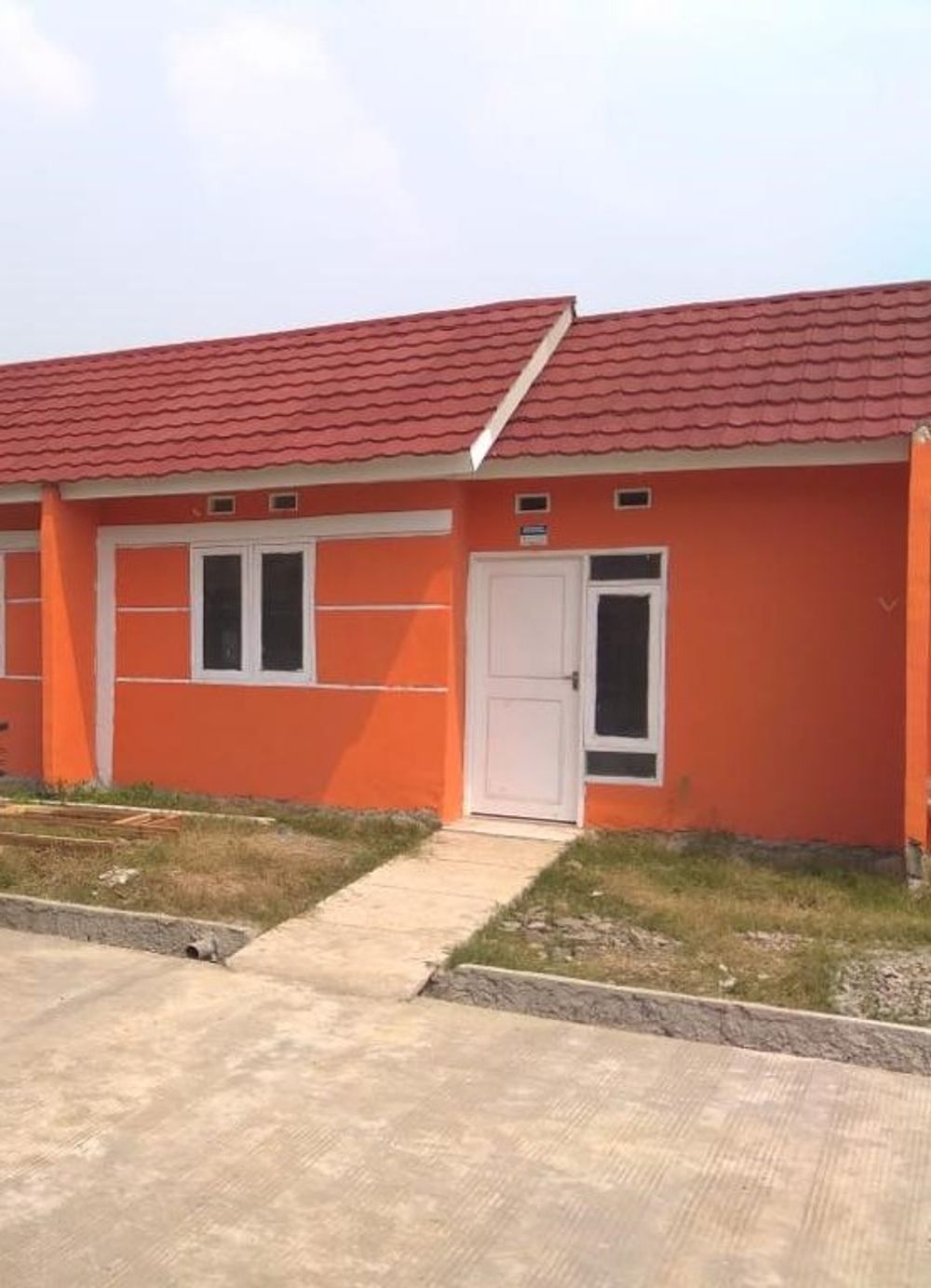 foto tampak rumah tipe 27 perumahan GRIYA SULTHAN NIRWANA