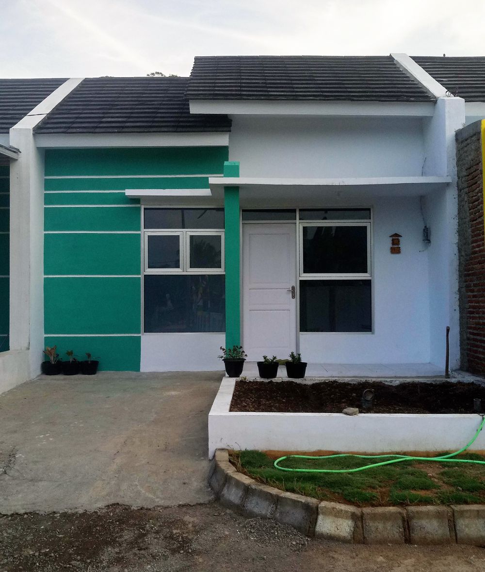 foto tampak rumah tipe 30 perumahan Pananjung village