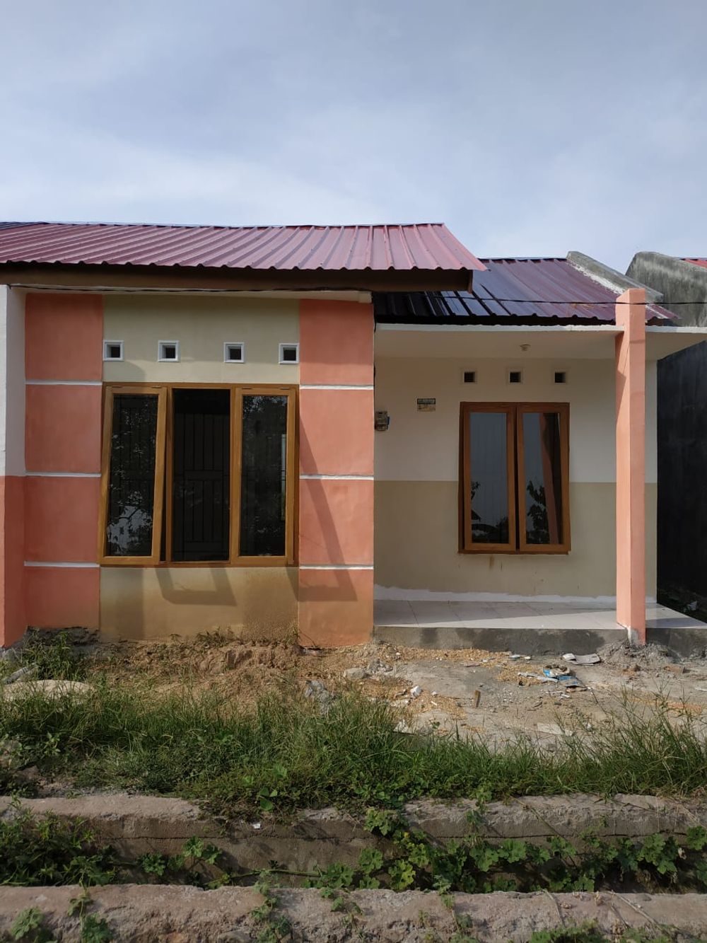 foto tampak rumah tipe 36 perumahan BUMI SAO ULAWENG DAMAI