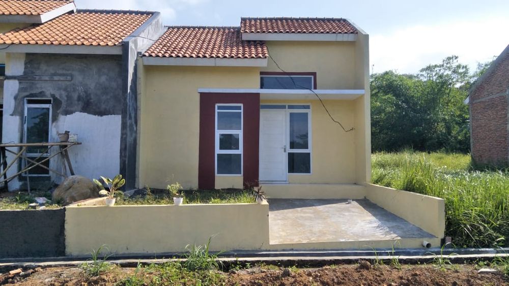foto tampak rumah tipe 30 perumahan Perumahan Siwatu Indah