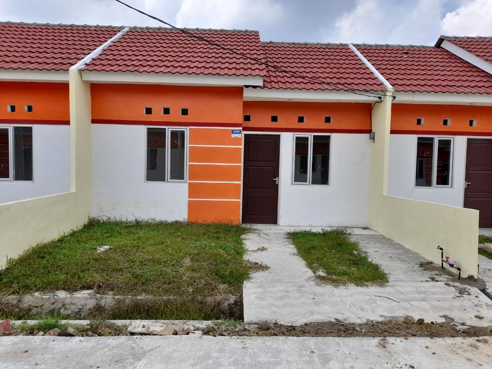 foto tampak rumah tipe 29/60 perumahan Cibenda Indah