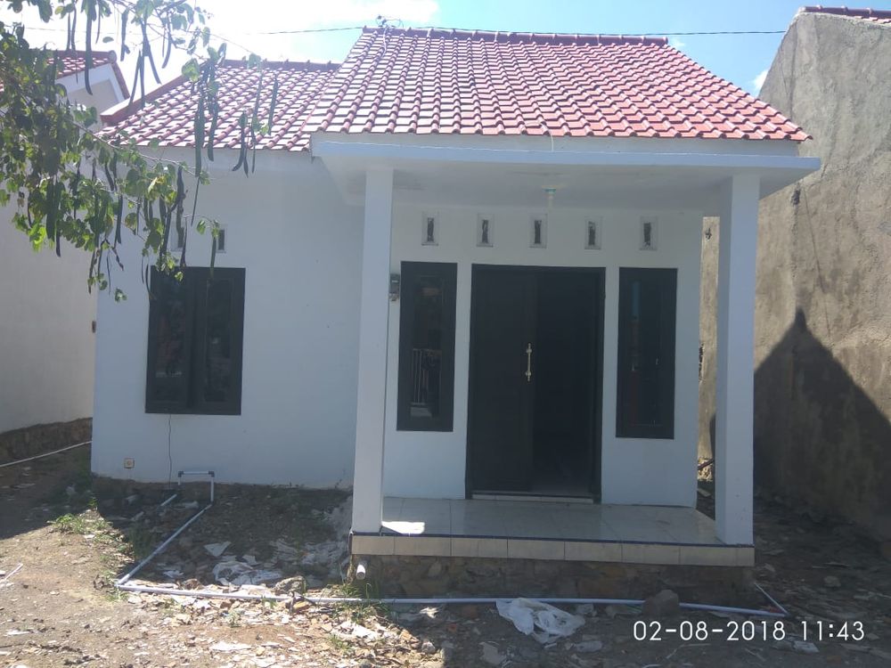 foto tampak rumah tipe 36/84 perumahan Puri Aliyan