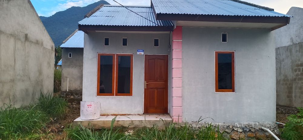 foto tampak rumah tipe 36/90 perumahan SEREH RESIDENCE