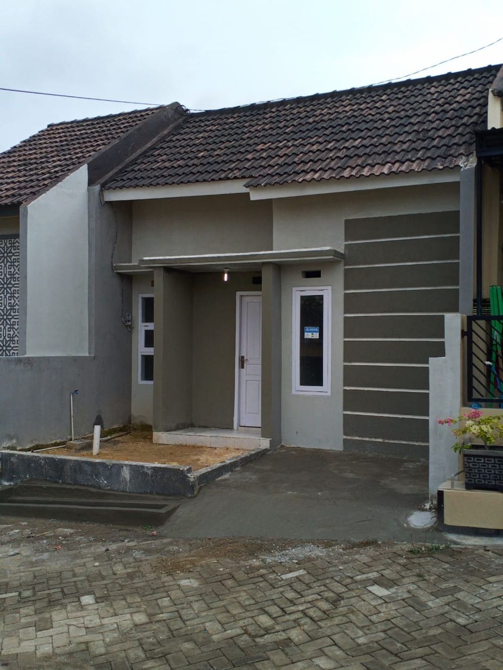foto tampak rumah tipe 30/60 perumahan samudera residence