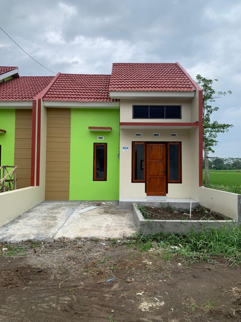 foto tampak rumah tipe 30/63 perumahan permata permai