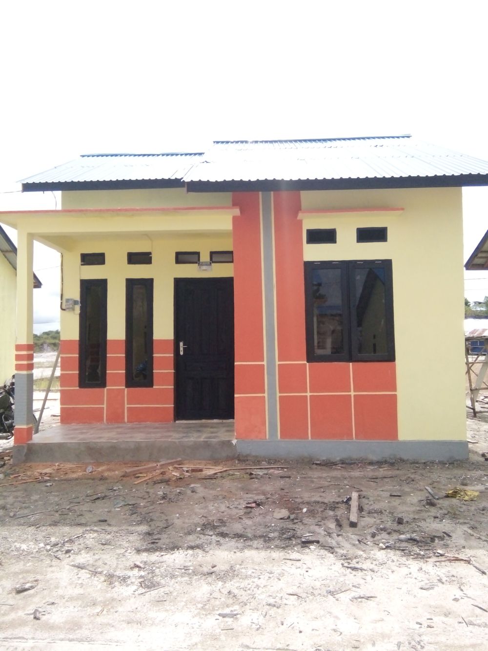 foto tampak rumah tipe 36 F17 perumahan GARDEN MAS 1 TAHAP 2
