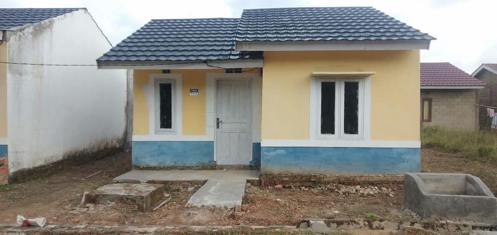 foto tampak rumah tipe RST perumahan GRIYA METEOR INDAH TAHAP II