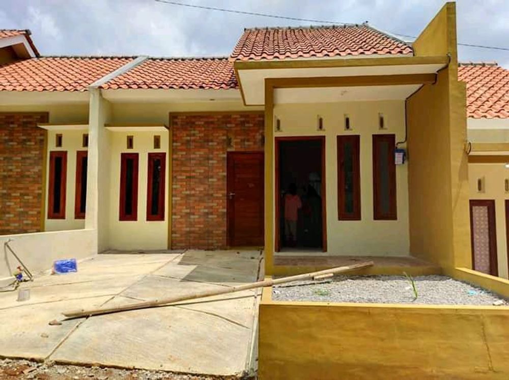 foto tampak rumah tipe 36 perumahan Taman Ayu Resident