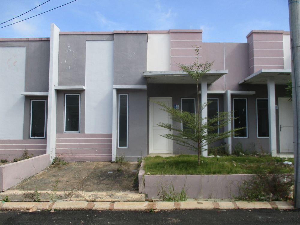 foto tampak rumah tipe 36/72 perumahan Woodland Harmoni Residence