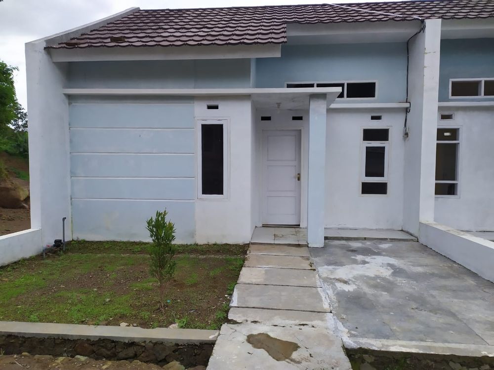 foto tampak rumah tipe 33/60 perumahan PESONA PELANGI RESIDENCE