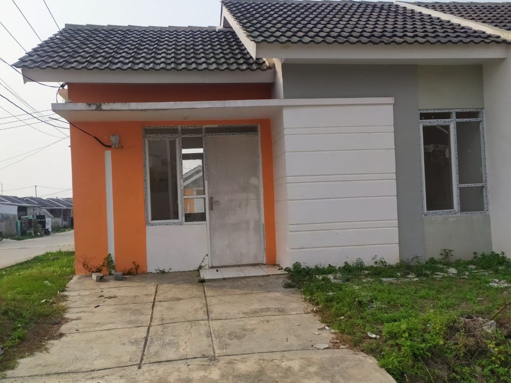 foto tampak rumah tipe KOMERSIL 26/89 (2KT) HARGA 207.300.000 perumahan Puri Harmoni 8