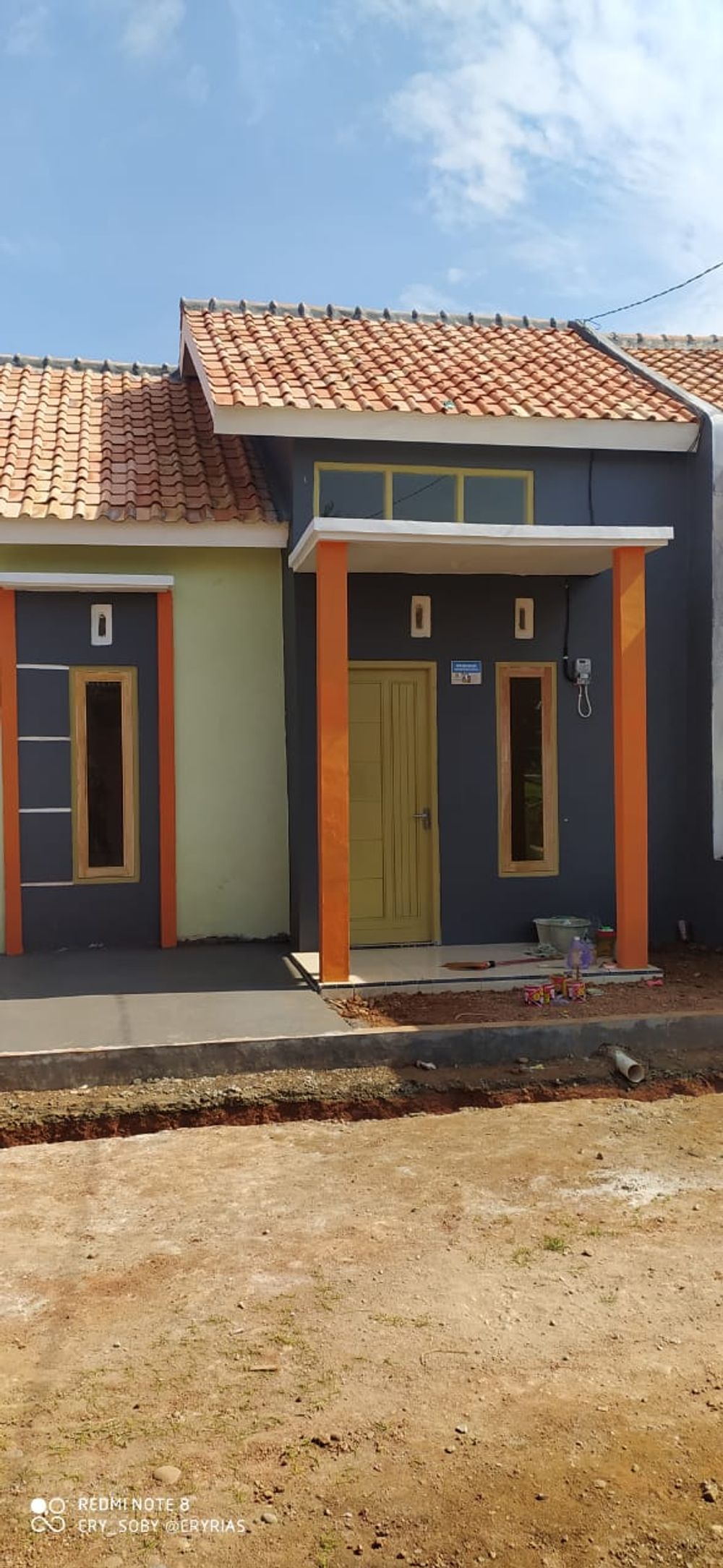 foto tampak rumah tipe 30 perumahan Bumi Coprayan Indah