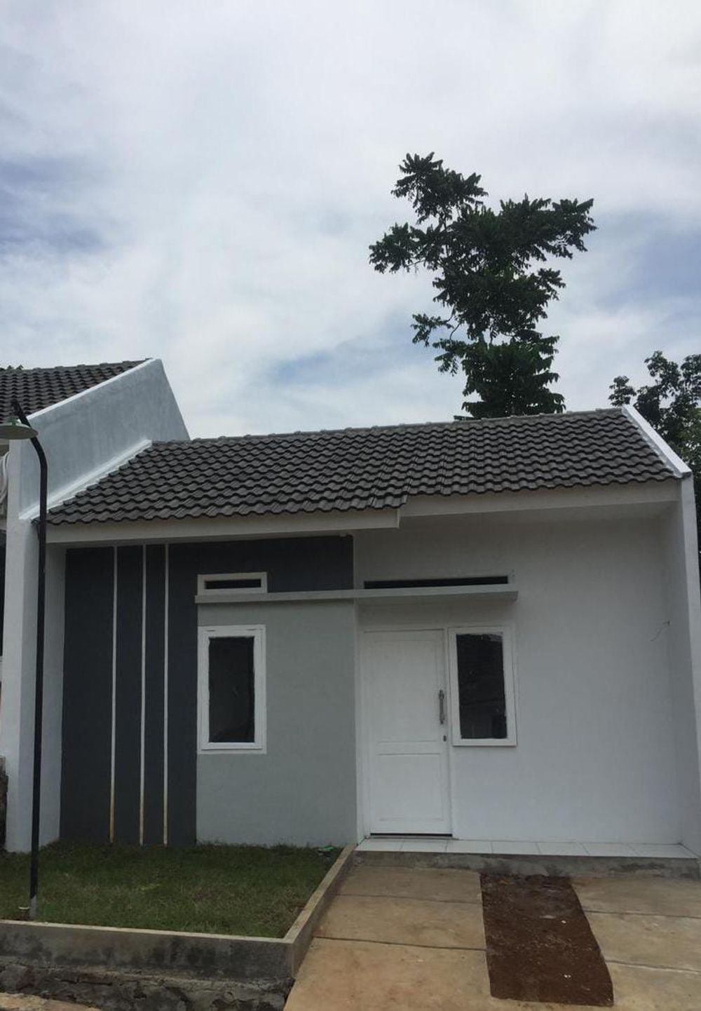 foto tampak rumah tipe 30/60 perumahan GRIYA PUTRA RESIDENCE