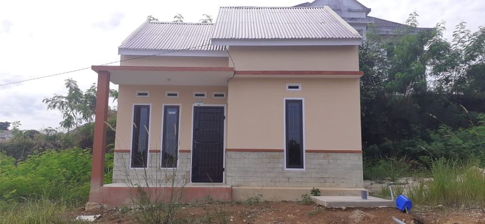foto tampak rumah tipe 36/84 perumahan Mulia indah asri