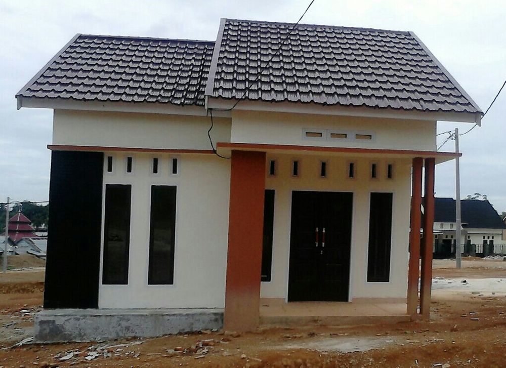 foto tampak rumah tipe 36/120 perumahan Mulia indah asri