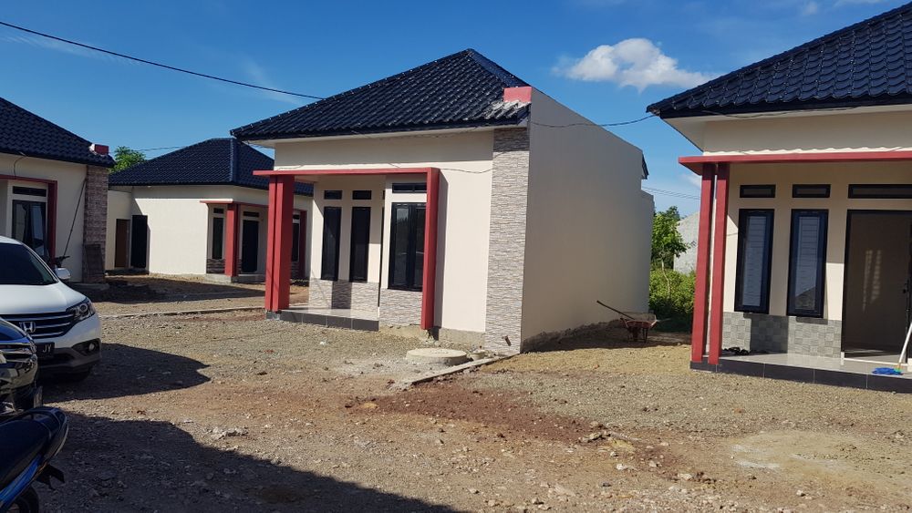 foto tampak rumah tipe grand surien perumahan GRAND SURIEN