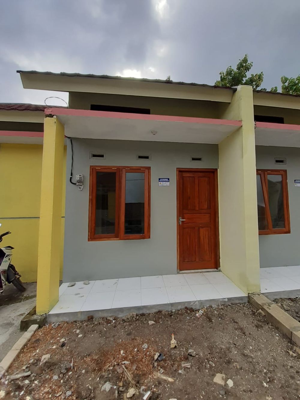 foto tampak rumah tipe B perumahan Perumahan Bumi Sukolilo Residence