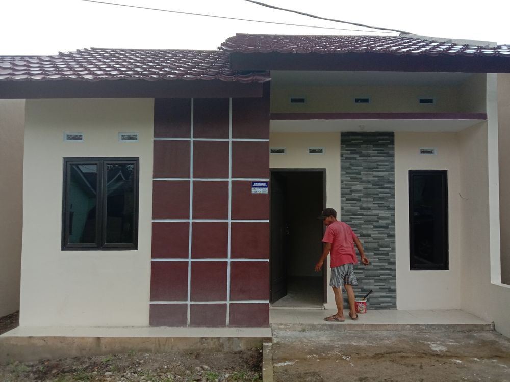 foto tampak rumah tipe SINGLE perumahan BUMI KAMPAK PERMAI