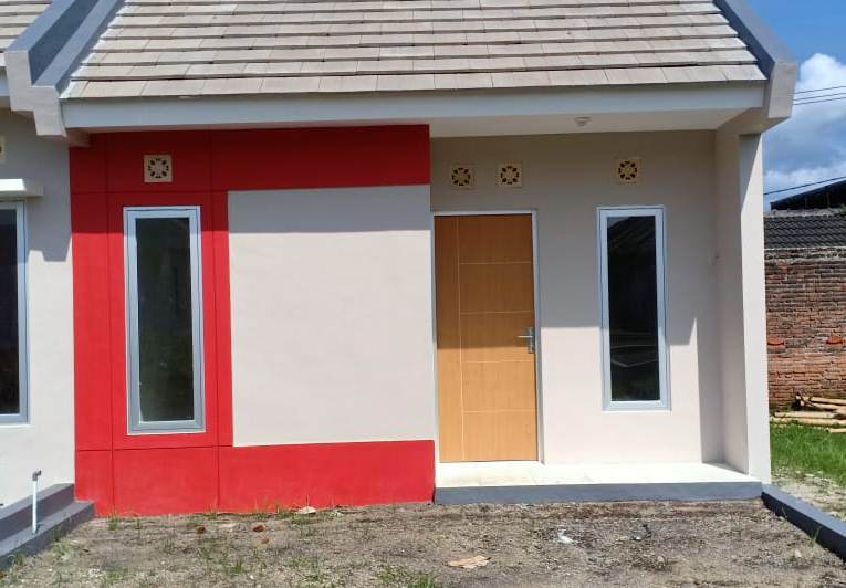 foto tampak rumah tipe 24 perumahan BUMI TEGAL BESAR