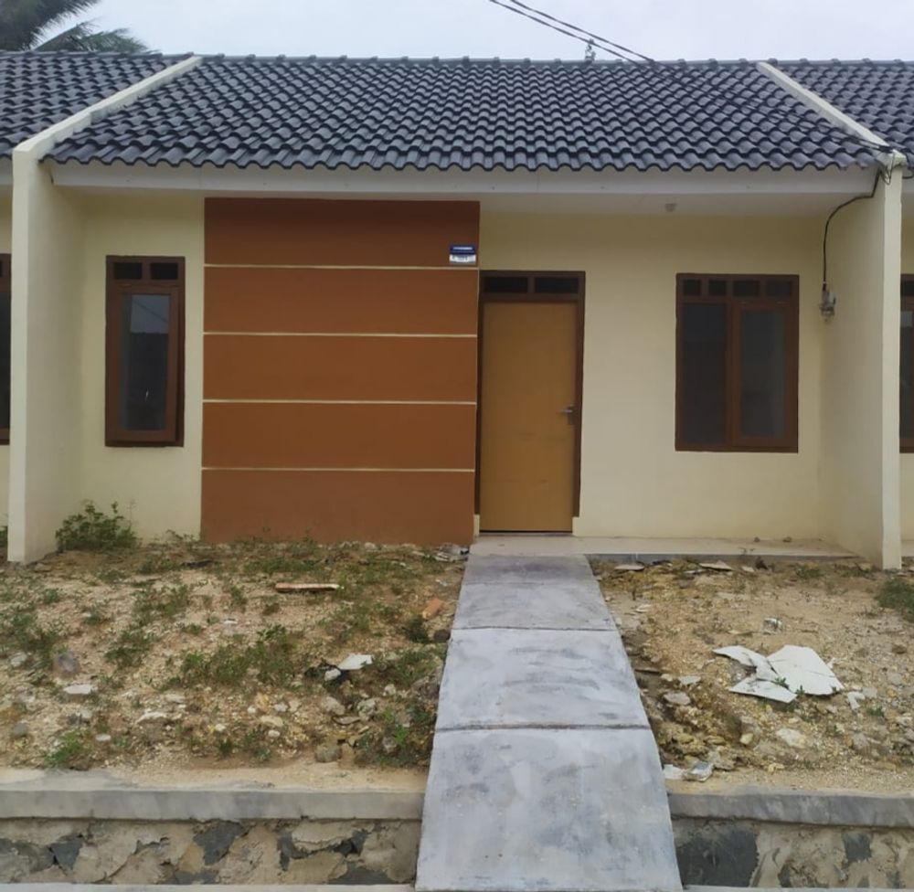 foto tampak rumah tipe 30/60 perumahan Taman Kirana Surya